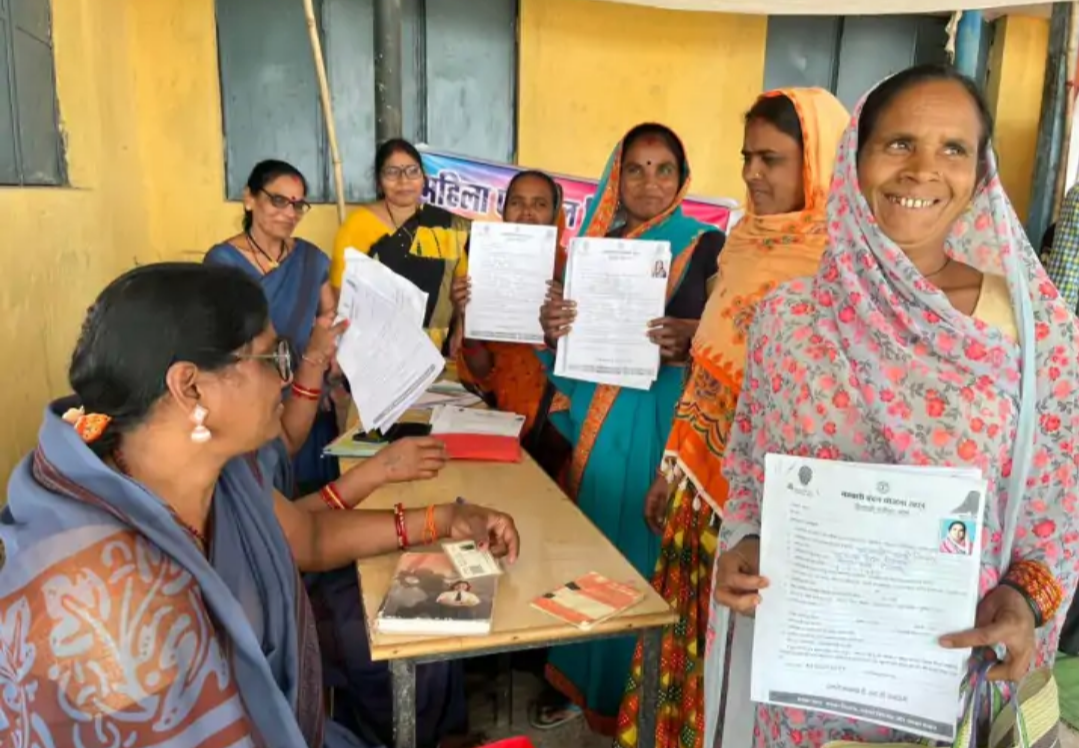 छत्तीसगढ़ महतारीं वंदन योजना की पहली किश्त 10 मार्च को,70 लाख महिलाओं के खाते में आएंगे 1000 रुपए प्रतिमाह