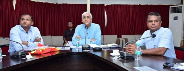 छत्तीसगढ़ में कोरोना का डराने वाला मामला राज्य में 500 से भी अधिक मामला 4 की मौत स्वास्थ्य मंत्री ने किया अफसरों को अलर्ट..देखे आज कहा कितना मामला