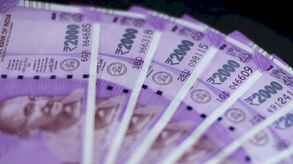 कर्मचारियों के लिए बड़ी खबर, वेतन में होगी भारी बढ़ोत्तरी..इस दिन से मिलेगा वेतन वृद्धि का लाभ&hellip;